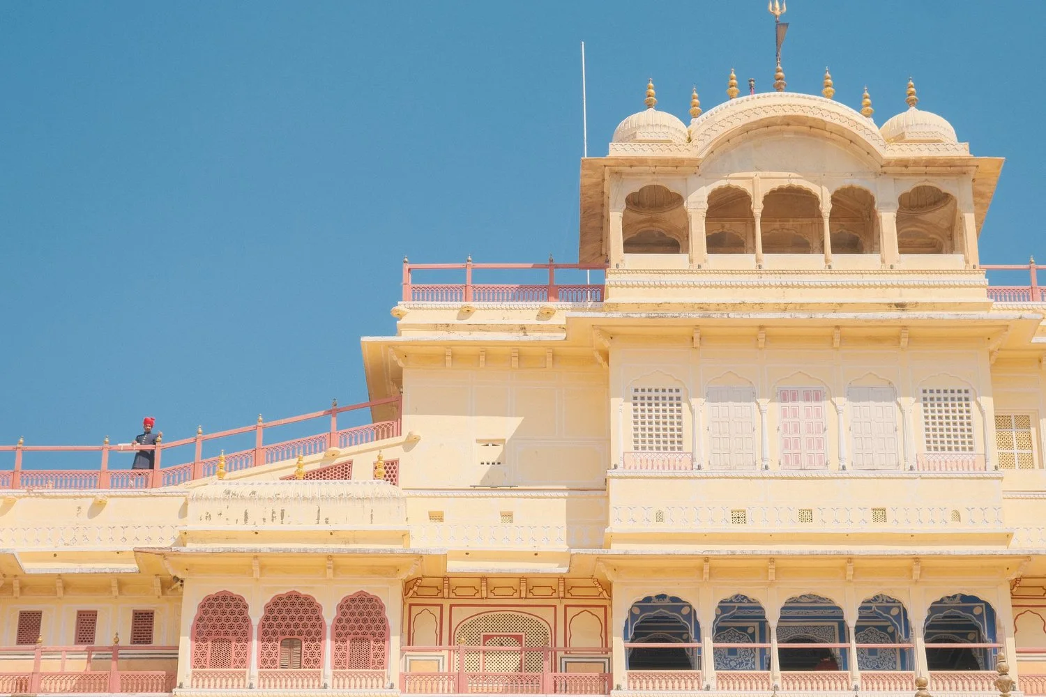 Photograph from From the Mekong to the Ganges by Aaron Francesco Zeiss