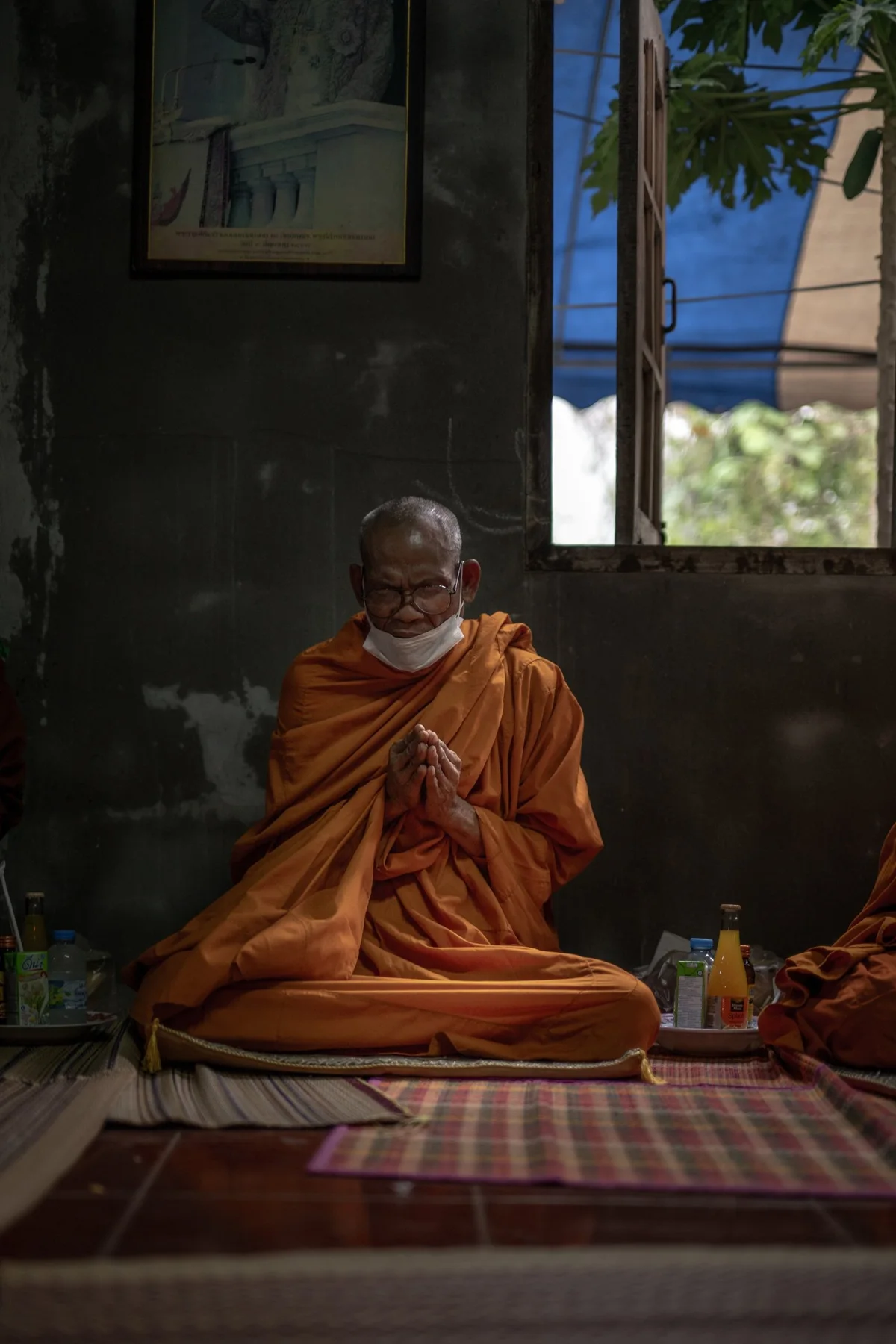 Photograph from A Funeral in Isaan, Thailand by Aaron Francesco Zeiss